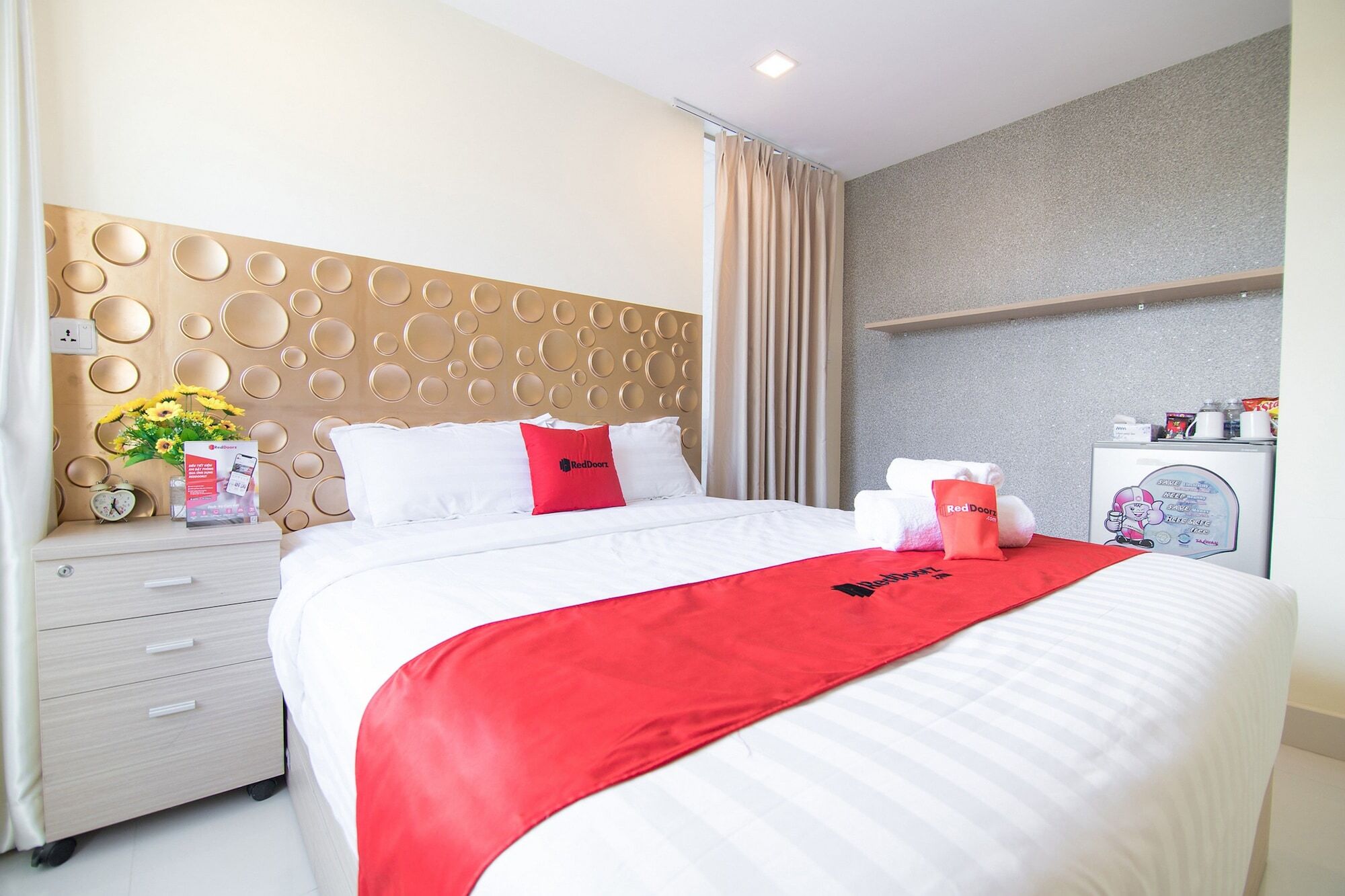 Reddoorz Plus Near Secc 2 Ho-Chi-Minh-Stadt Exterior foto